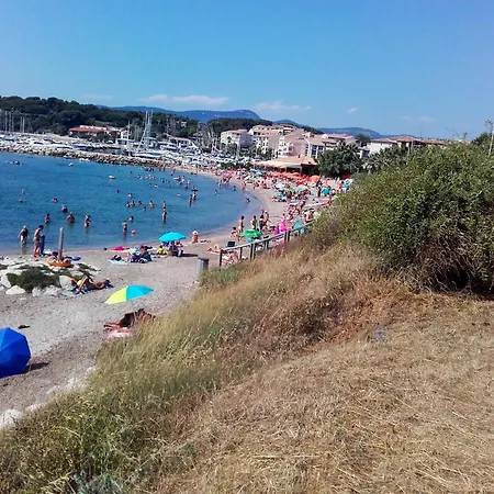 Avec Piscine A 32 M² Vue Apartmán *