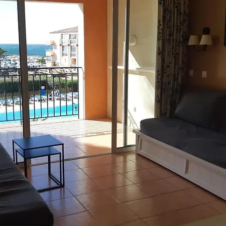 Avec Piscine A 32 M² Vue Apartamento