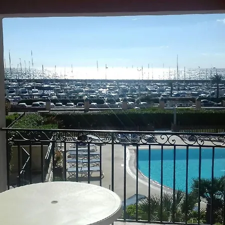 Avec Piscine A 32 M² Vue Appartement Six-Fours-les-Plages